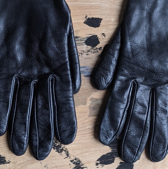 Leather gloves - 6 1/2 - Picture 7 of 10